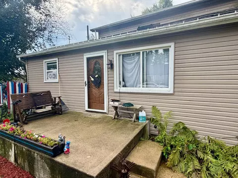 Exterior - 102 Vine St E, Edison, OH 43320 photo 3 of 19