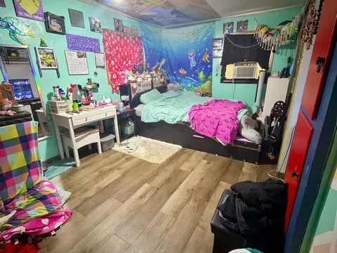 Bedroom - 102 Vine St E, Edison, OH 43320 photo 1 of 6