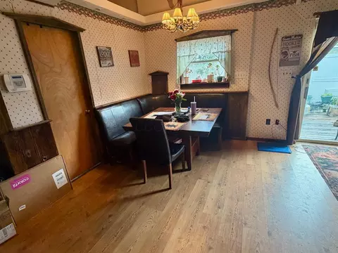 Dining - 102 Vine St E, Edison, OH 43320 photo 1 of 2