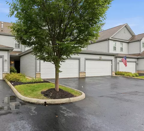 780 Redwood Ln, Lewis Center, OH 43035