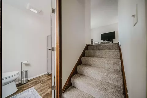 Entry Way - 8563 Seabright Dr, Powell, OH 43065 photo 3 of 4