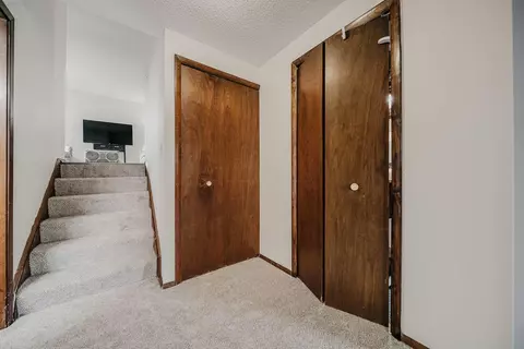 Entry Way - 8563 Seabright Dr, Powell, OH 43065 photo 4 of 4