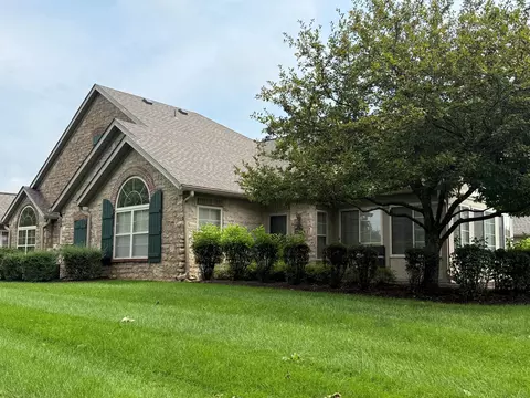 7753 Red Maple Pl, Westerville, OH 43082