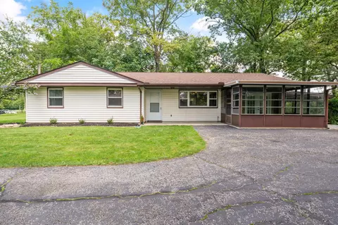 2255 Cherokee Dr, London, OH 43140
