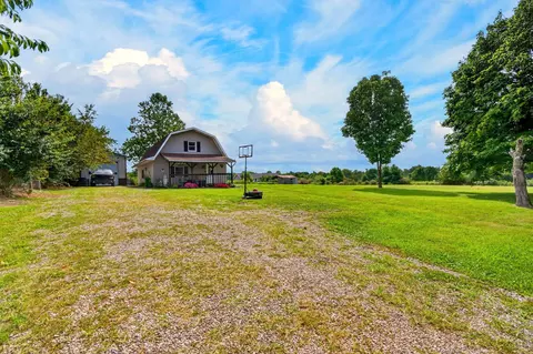 Exterior - 27508 Kime Holderman Rd, Circleville, OH 43113 photo 17 of 18