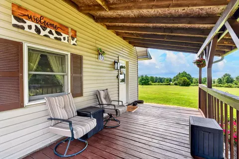 Exterior - 27508 Kime Holderman Rd, Circleville, OH 43113 photo 12 of 18