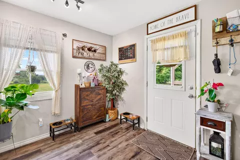 Entry Way - 27508 Kime Holderman Rd, Circleville, OH 43113 photo 1 of 1