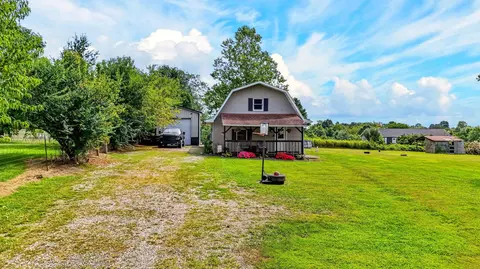 Exterior - 27508 Kime Holderman Rd, Circleville, OH 43113 photo 3 of 18