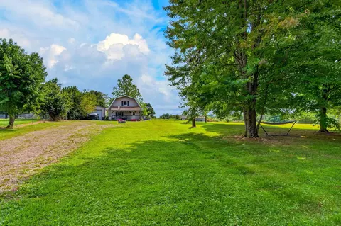 Exterior - 27508 Kime Holderman Rd, Circleville, OH 43113 photo 18 of 18