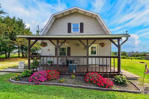 Exterior - 27508 Kime Holderman Rd, Circleville, OH 43113 photo 15 of 18