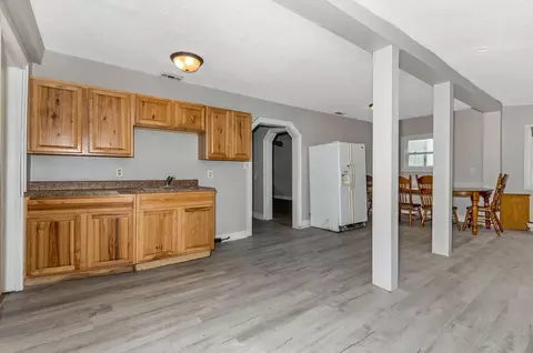 8781 Lancaster Thornville Rd NE, Pleasantville, OH 43148