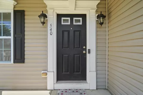 Entry Way - 540 Westview Ter, Lithopolis, OH 43136 photo 1 of 5