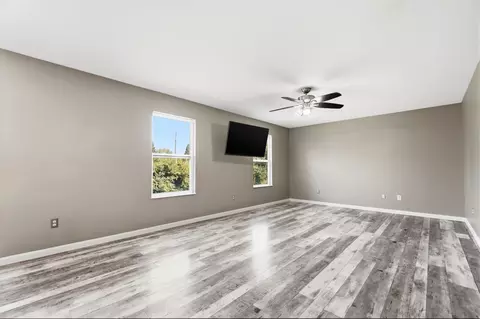 Living - 540 Westview Ter, Lithopolis, OH 43136 photo 1 of 7