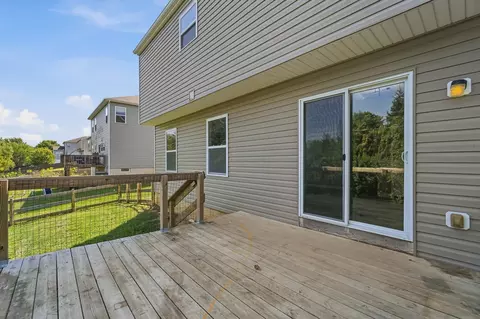 Exterior - 540 Westview Ter, Lithopolis, OH 43136 photo 9 of 14