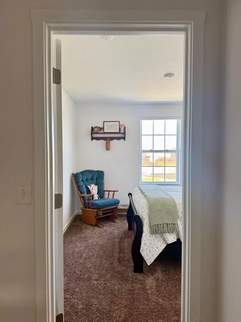 Bedroom - 1193 Cunningham Ave, Pataskala, OH 43062 photo 6 of 7