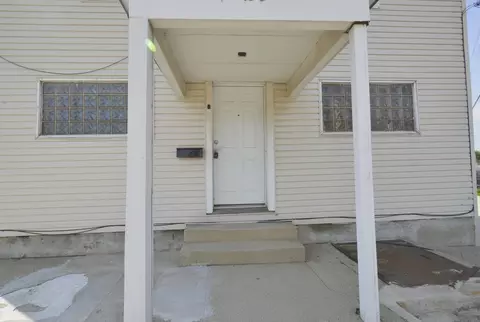 Exterior - 1223 Lagonda Ave, Springfield, OH 45503 photo 3 of 3