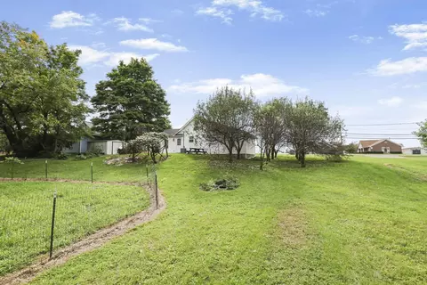 Exterior - 115 David St, Delaware, OH 43015 photo 8 of 17