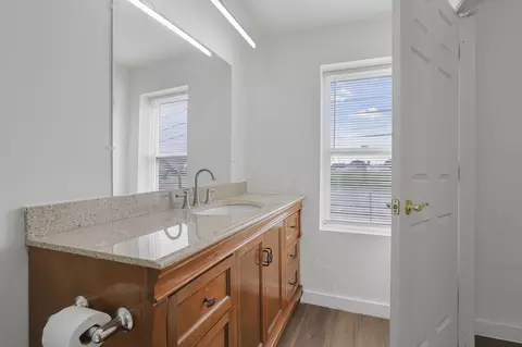 Bath - 115 David St, Delaware, OH 43015 photo 3 of 3