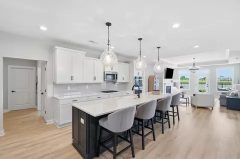 Kitchen - 3146 Squier Loop, Powell, OH 43065 photo 2 of 4