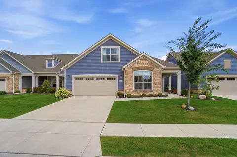 Exterior - 3146 Squier Loop, Powell, OH 43065 photo 4 of 12
