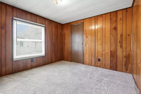 Bedroom - 4748 Walker St, Springfield, OH 45505 photo 3 of 5