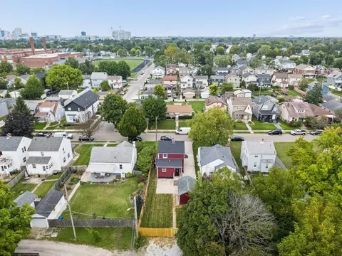 View/Area - 669 E Mithoff St, Columbus, OH 43206 photo 3 of 9