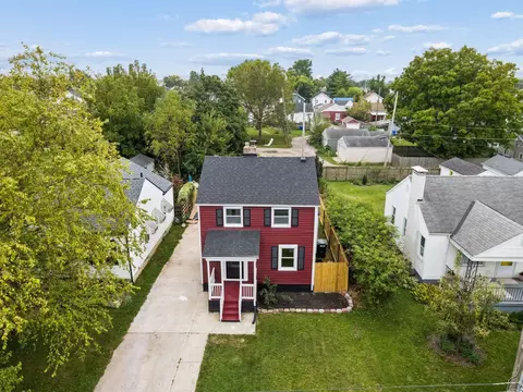View/Area - 669 E Mithoff St, Columbus, OH 43206 photo 1 of 9
