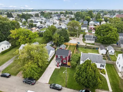 View/Area - 669 E Mithoff St, Columbus, OH 43206 photo 2 of 9