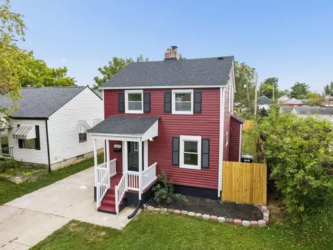 Exterior - 669 E Mithoff St, Columbus, OH 43206 photo 3 of 11