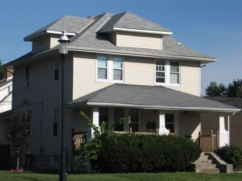 3743 Broadway, Grove City, OH 43123