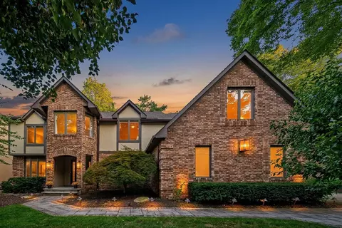 8117 Linden Leaf Cir, Columbus, OH 43235