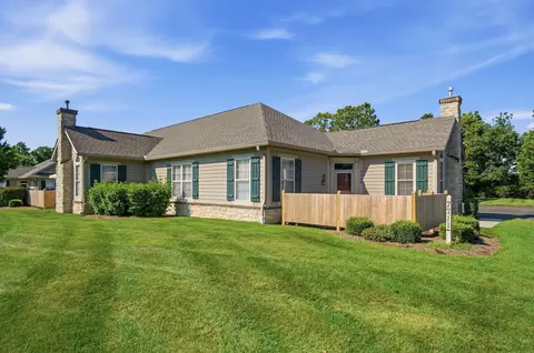 7709 Red Maple Pl, Westerville, OH 43082
