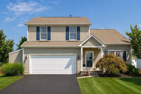 1858 Aurora Ave, Lewis Center, OH 43035