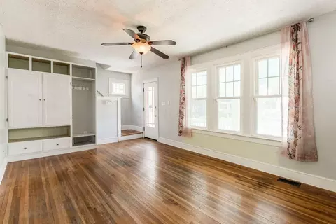 Living - 570 E Weber Rd, Columbus, OH 43202 photo 2 of 7