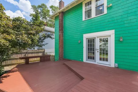 Exterior - 570 E Weber Rd, Columbus, OH 43202 photo 8 of 12