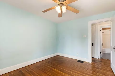 Bedroom - 570 E Weber Rd, Columbus, OH 43202 photo 3 of 8