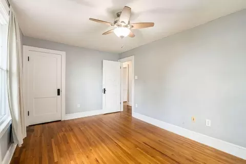 Bedroom - 570 E Weber Rd, Columbus, OH 43202 photo 5 of 8