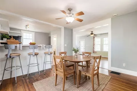 Dining - 570 E Weber Rd, Columbus, OH 43202 photo 1 of 1