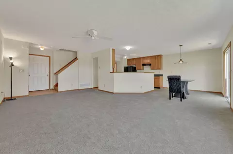 2117 Ripple Rd, Hilliard, OH 43026