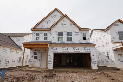 5856 Creekview Dr, Powell, OH 43065