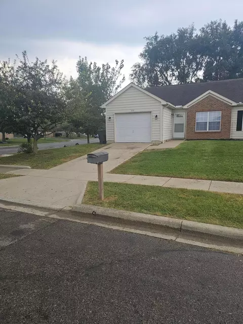 1456 October Ridge Ct, Columbus, OH 43223