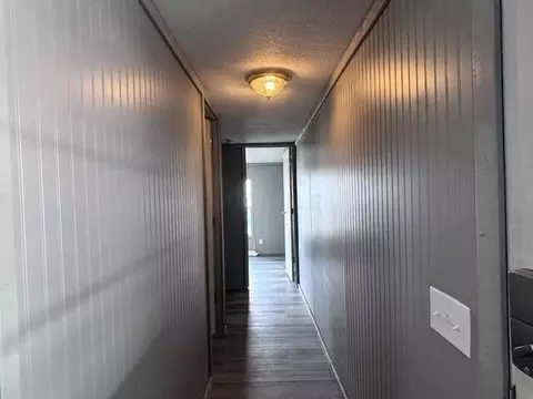Entry Way - 333 Greenbriar Ln E, Hebron, OH 43025 photo 1 of 1