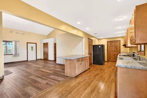 Entry Way - 22209 Bolender Pontius Rd, Circleville, OH 43113 photo 1 of 2