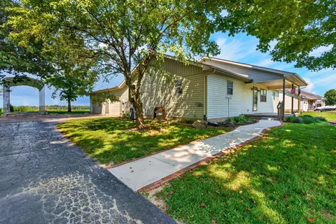 Exterior - 22209 Bolender Pontius Rd, Circleville, OH 43113 photo 1 of 12
