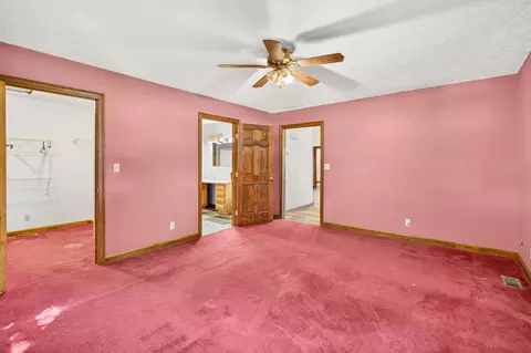 Bedroom - 22209 Bolender Pontius Rd, Circleville, OH 43113 photo 6 of 8