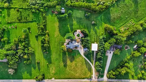 View/Area - 26741 Shoemaker Rd, Circleville, OH 43113 photo 4 of 7