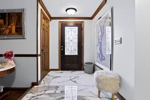 Entry Way - 26741 Shoemaker Rd, Circleville, OH 43113 photo 1 of 5