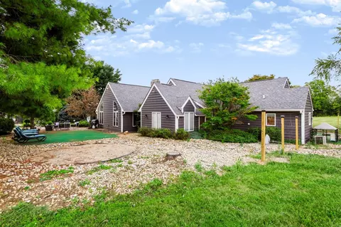 Exterior - 26741 Shoemaker Rd, Circleville, OH 43113 photo 12 of 21