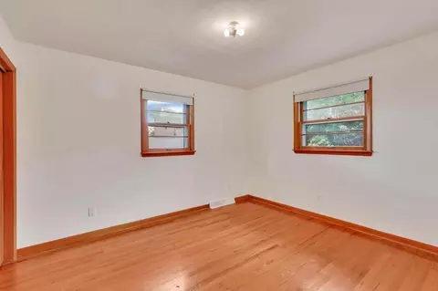 Bedroom - 823 Wayne Dr, Heath, OH 43056 photo 2 of 8