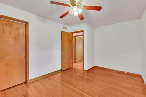 Bedroom - 823 Wayne Dr, Heath, OH 43056 photo 6 of 8